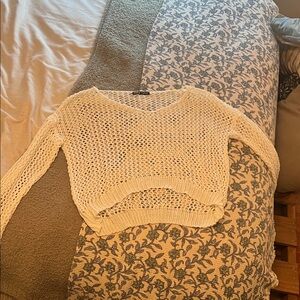 White Open Knit V-Neck Women’s coverup